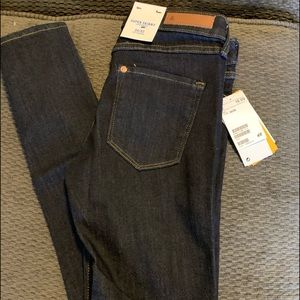 Super skinny jeans